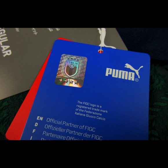 Puma Italy 2020 Home Jersey - Player Version. - Picture 3 of 4